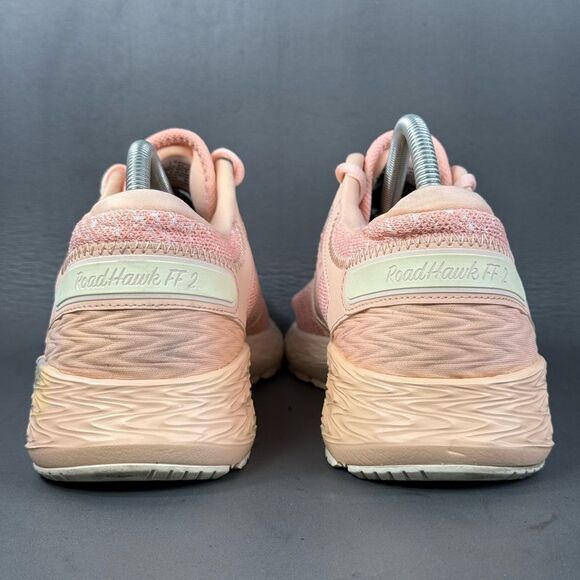 Asics Women's Roadhawk athletic sneaker running shoes size 10 - Picture 4 of 8